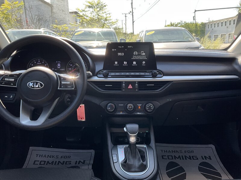 Used 2021 Kia Forte LXS FWD image 15