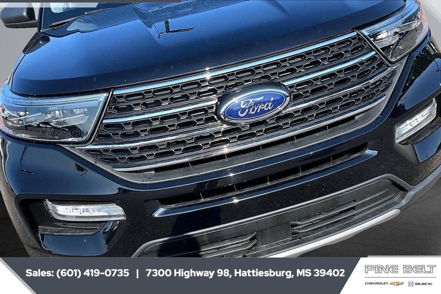 Used 2023 Ford Explorer XLT w/ Equipment Group 202A AWD/4WD image 22