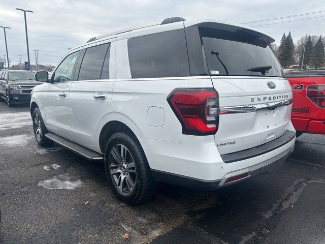 Used 2023 Ford Expedition Limited image 11