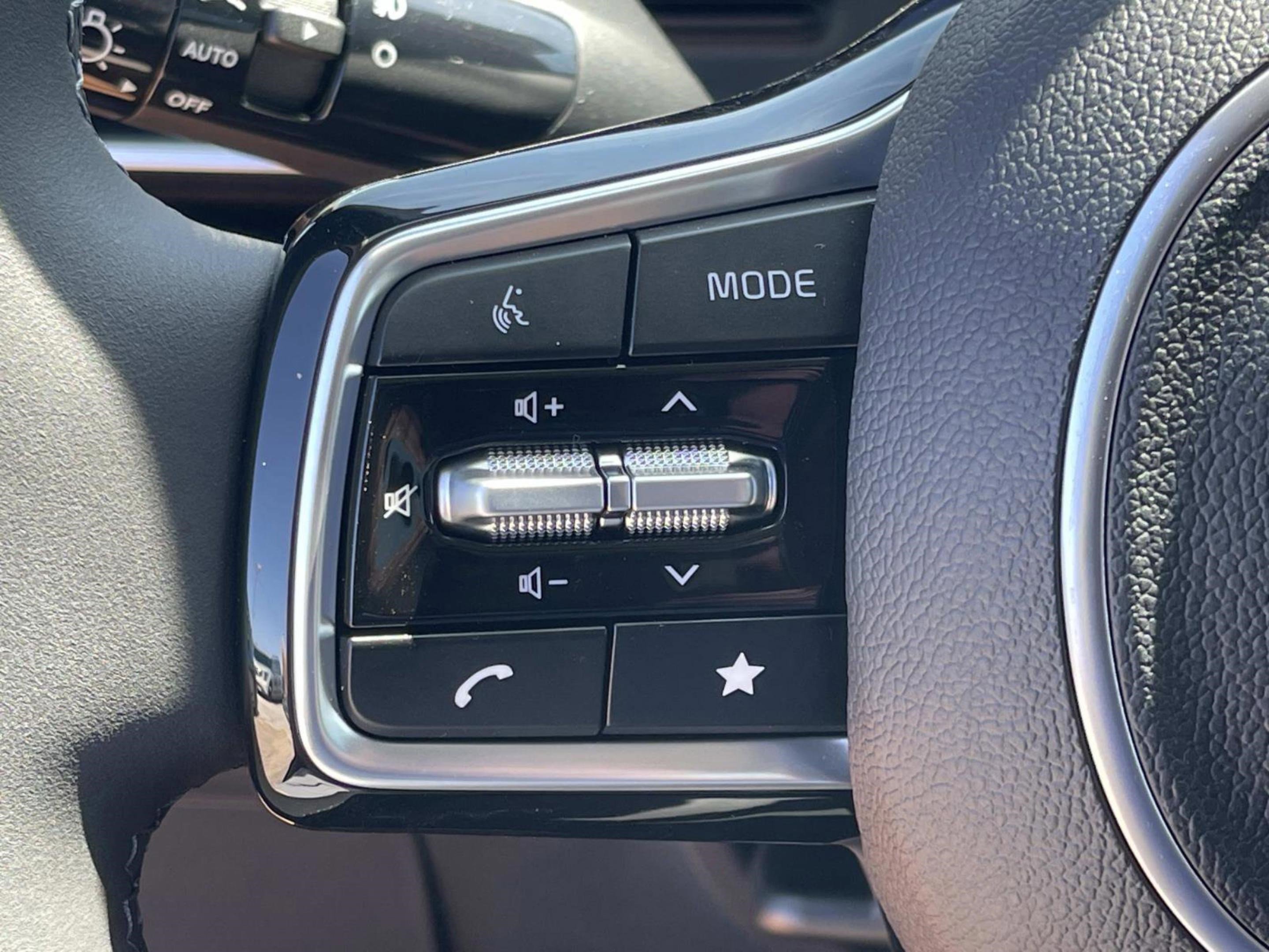 New 2026 Kia Carnival SX Prestige image 31