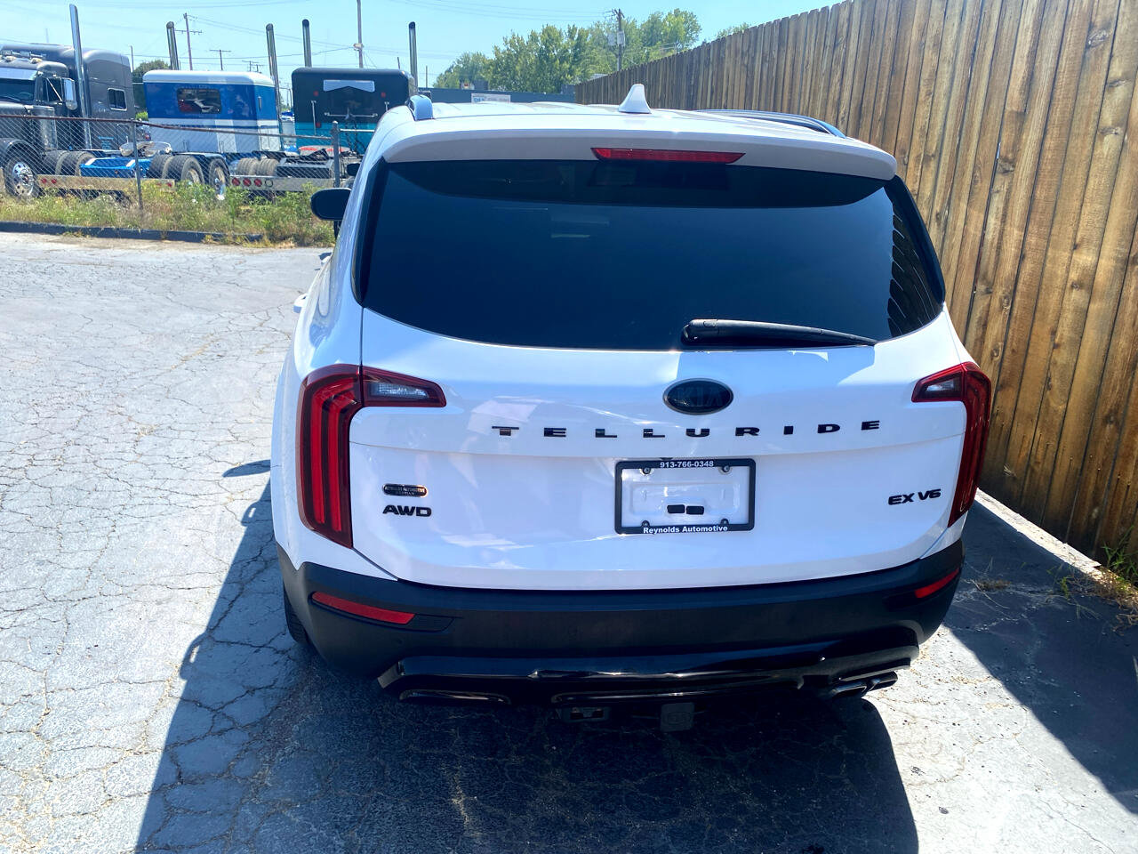 Used 2021 Kia Telluride EX w/ EX Premium Package image 9