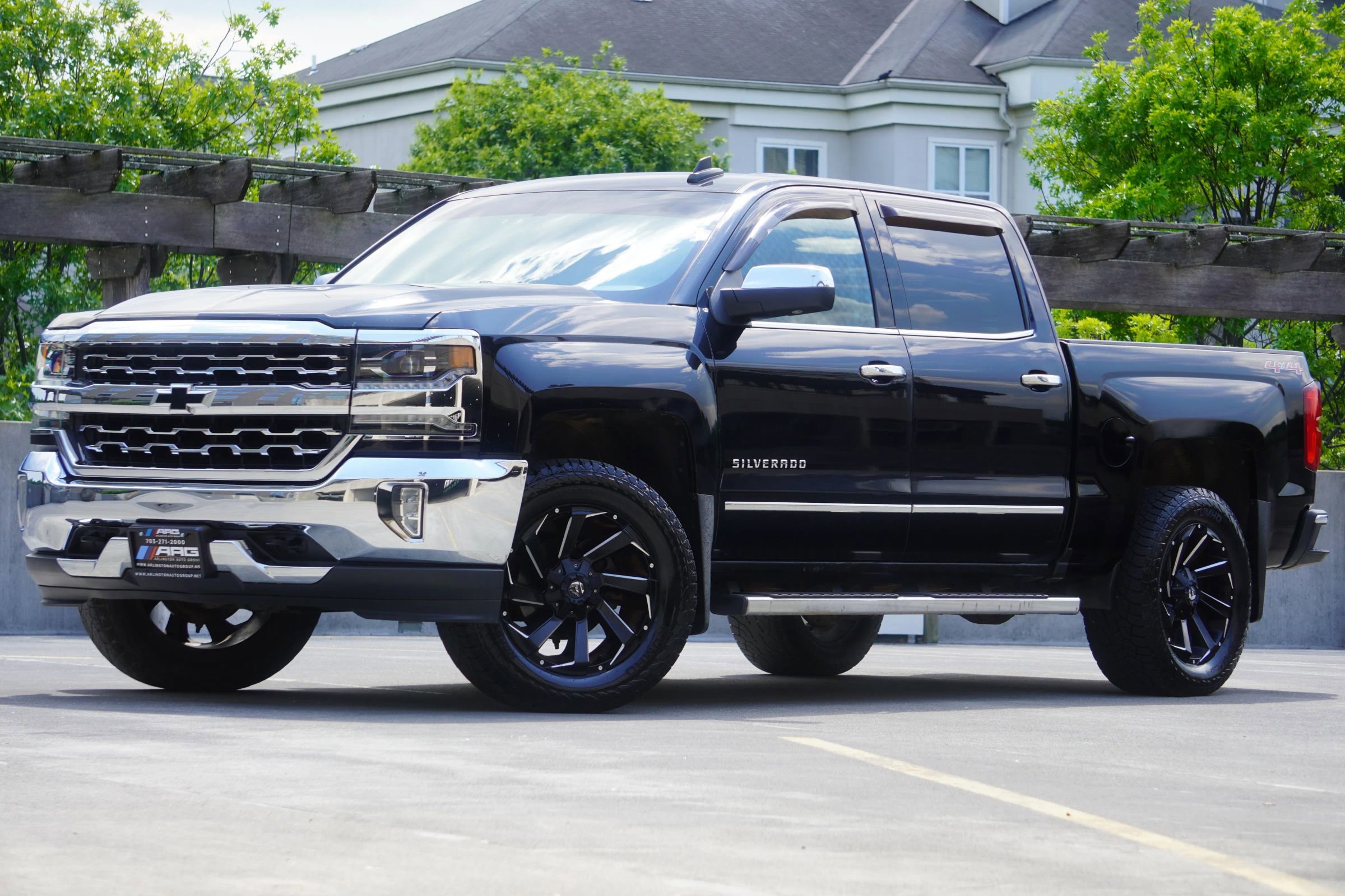 Used 2017 Chevrolet Silverado 1500 LTZ w/ Sport Package AWD/4WD image 2