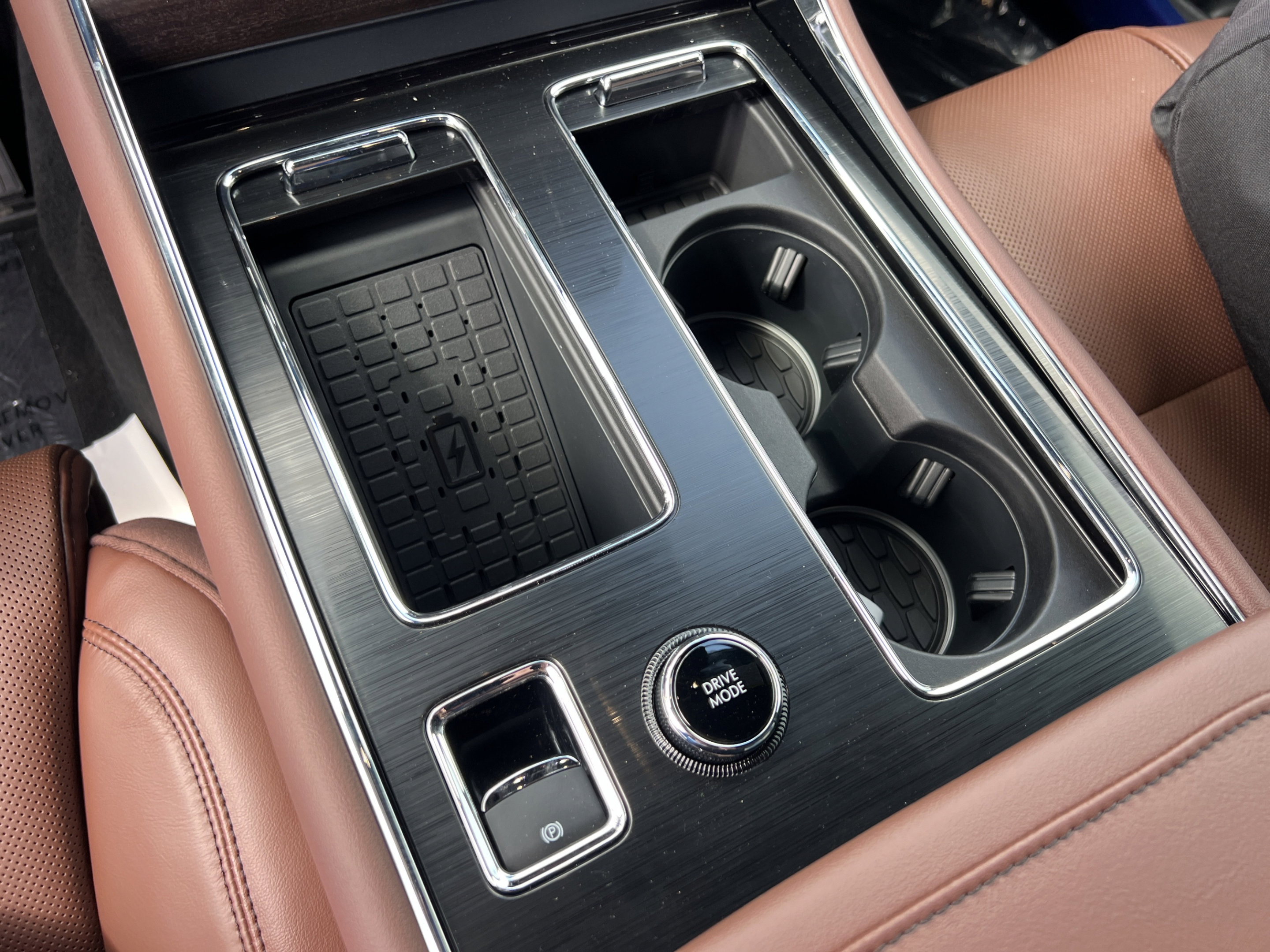 New 2027 Lincoln Aviator Reserve AWD/4WD image 17
