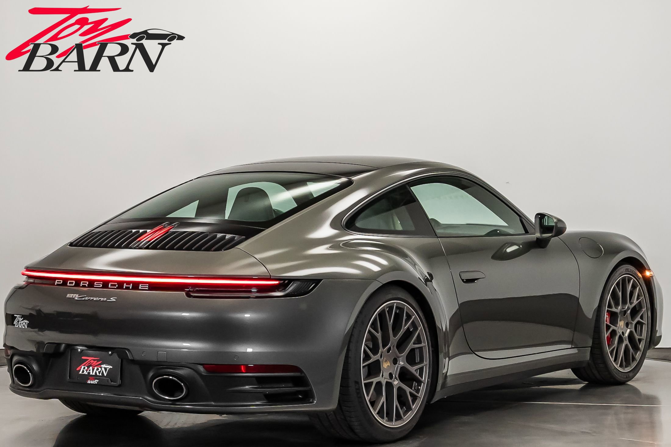 Used 2020 Porsche 911 Carrera S image 5