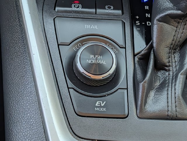 Used 2024 Toyota RAV4 XLE Premium AWD/4WD image 16