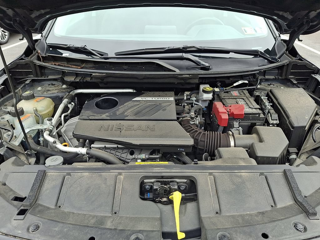 Used 2025 Nissan Rogue SV AWD/4WD image 28