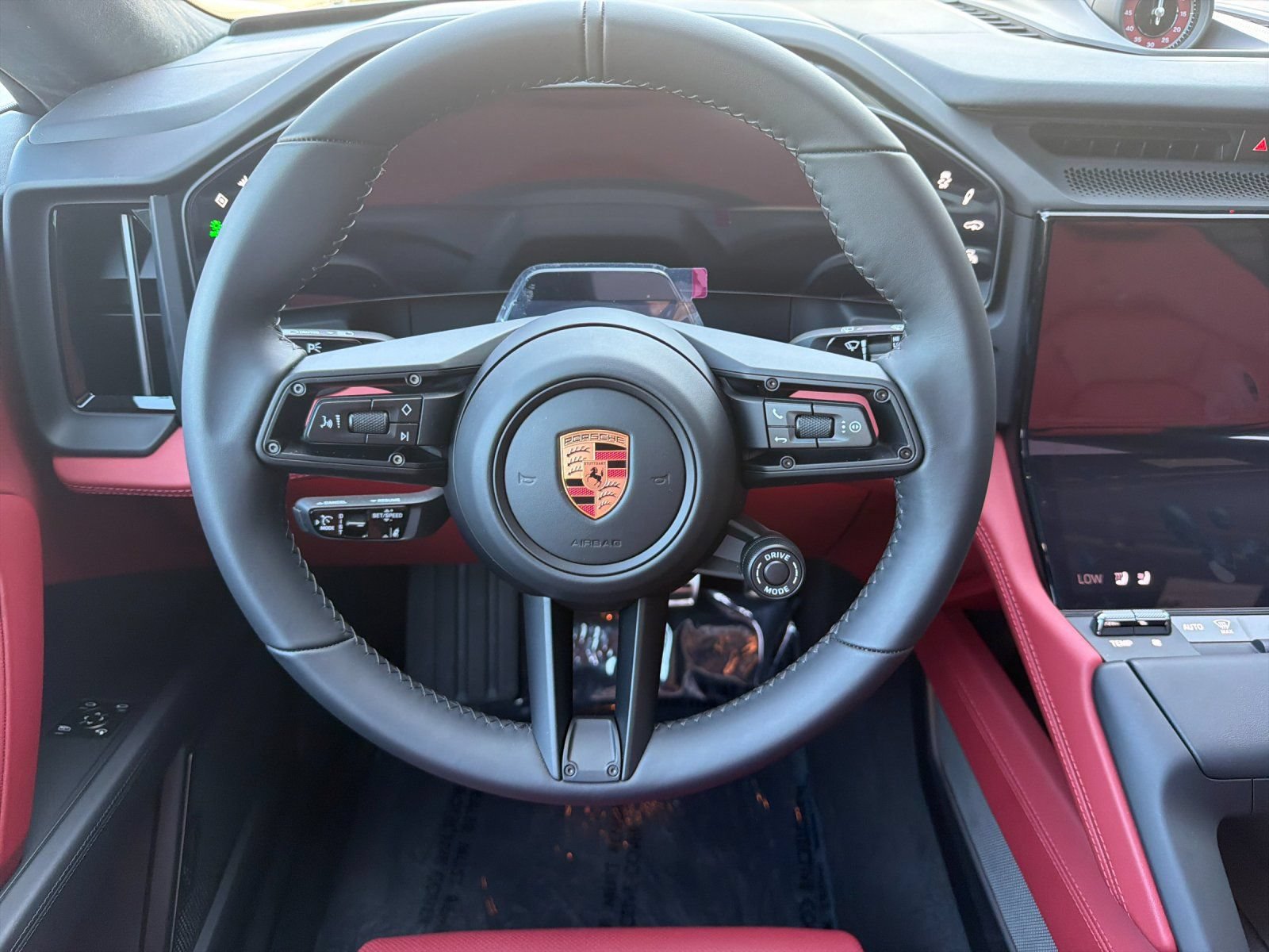 New 2026 Porsche Cayenne S AWD/4WD image 14