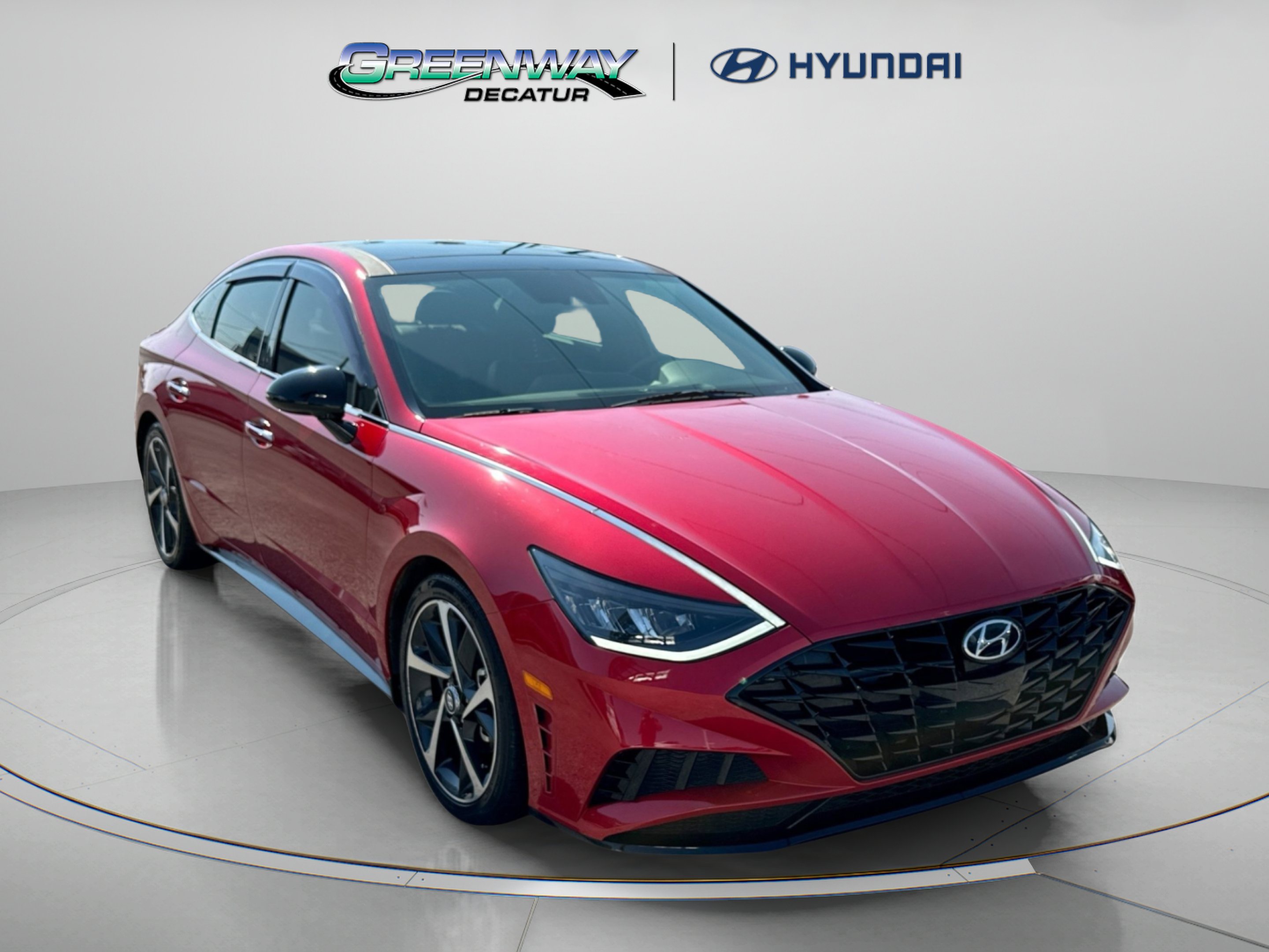 Used 2021 Hyundai Sonata SEL Plus w/ Tech Package FWD image 2