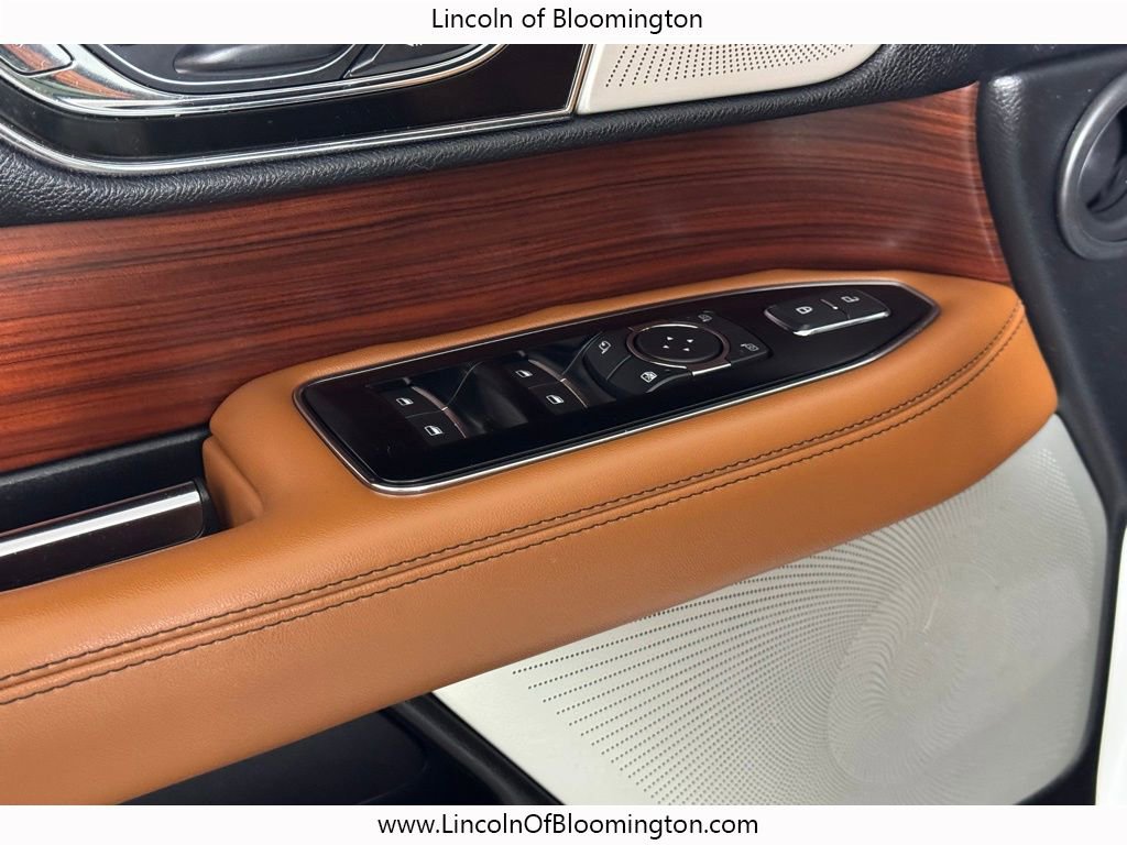 Used 2021 Lincoln Navigator L Reserve w/ Luxury Package image 22