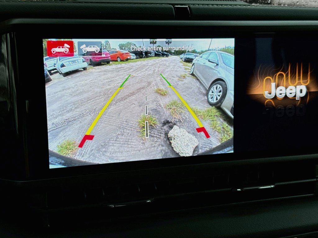 New 2027 Jeep Wrangler Unlimited Sahara AWD/4WD image 14