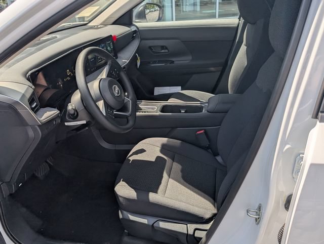 New 2026 Nissan Kicks S FWD image 14