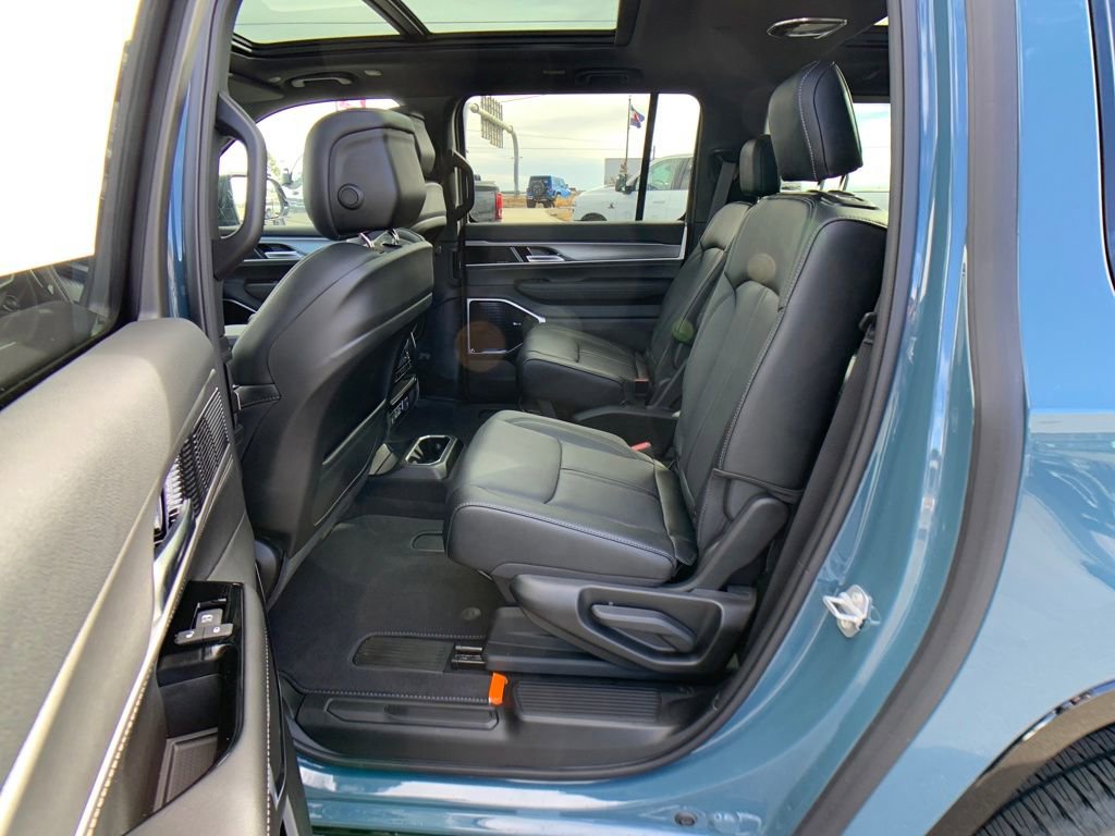 New 2026 Jeep Grand Wagoneer L Limited image 26