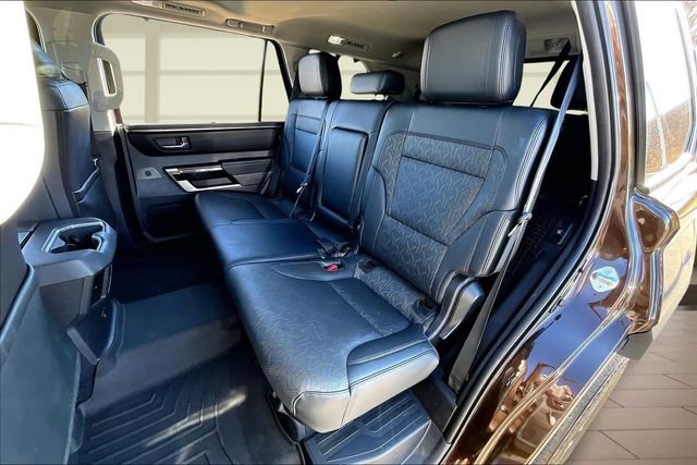 Used 2024 Toyota Sequoia Limited image 26