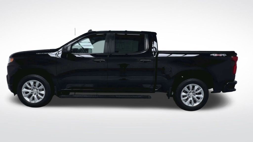 Used 2022 Chevrolet Silverado 1500 Custom image 18