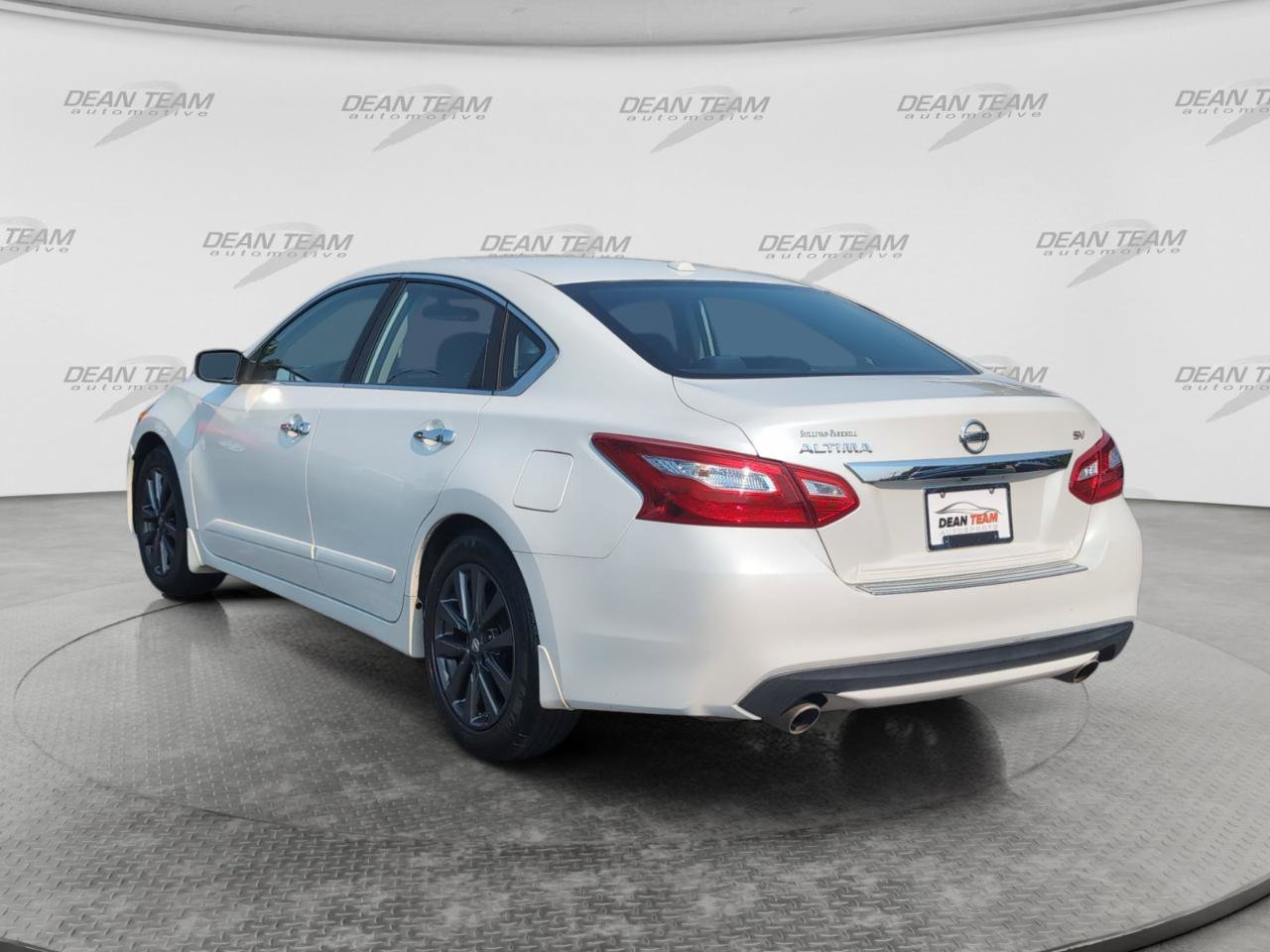 Used 2016 Nissan Altima 2.5 SV FWD image 5