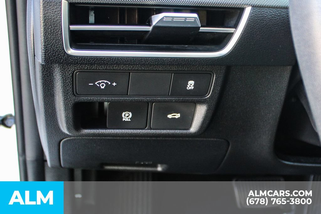 Used 2025 Hyundai Sonata SEL FWD image 29