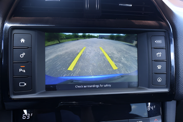 Used 2018 Jaguar F-PACE Premium AWD/4WD image 27