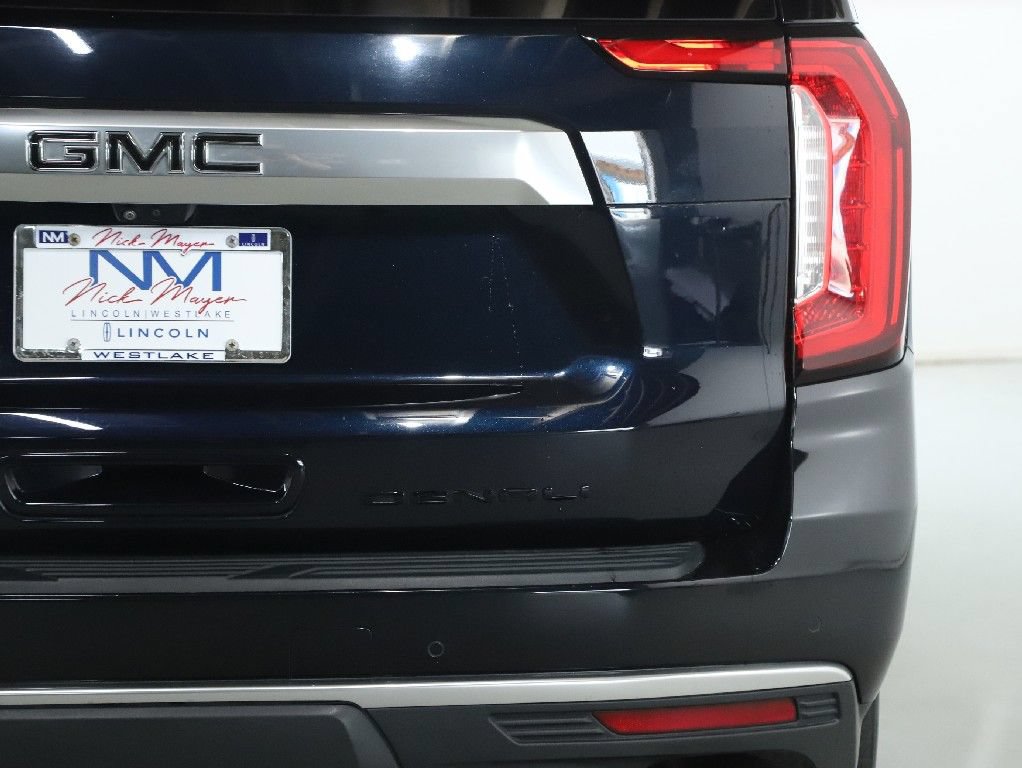 Used 2023 GMC Yukon Denali w/ Denali Reserve Package AWD/4WD image 48