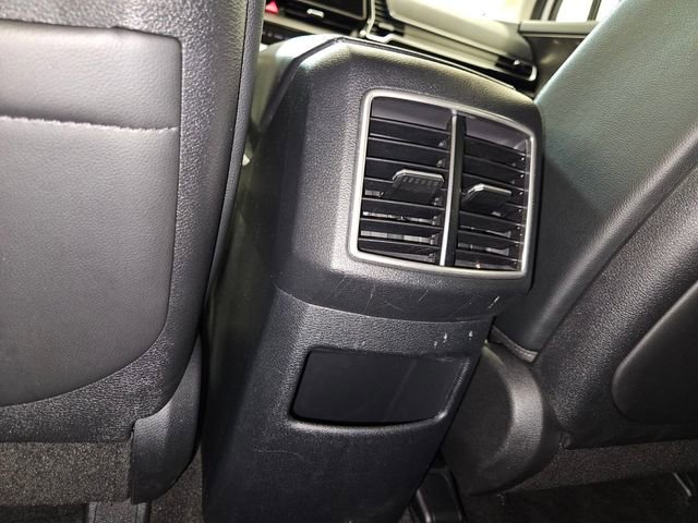 Used 2025 Kia Sportage EX image 16