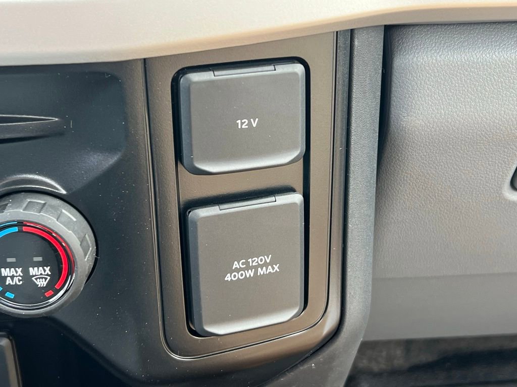 New 2025 Ford F550 4x4 Regular Cab Super Duty w/ XL Chrome Package image 23