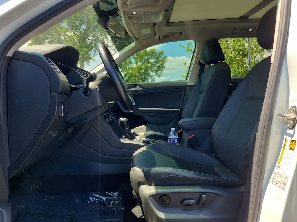 Used 2019 Volkswagen Tiguan SEL image 14