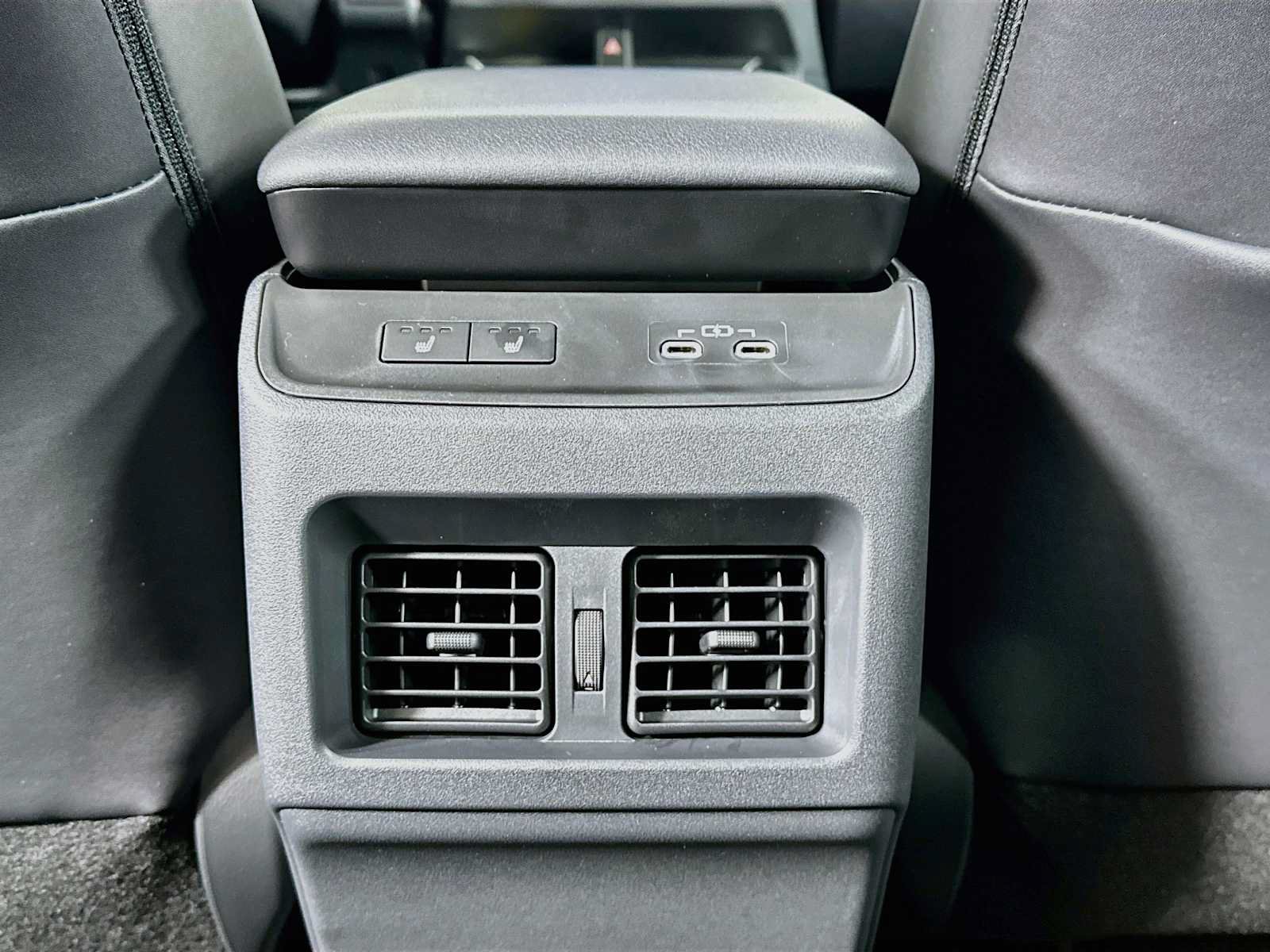 New 2026 Subaru Uncharted AWD image 24