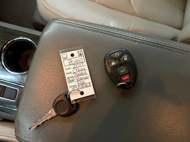 Used 2017 Chevrolet Traverse Premier AWD/4WD image 49