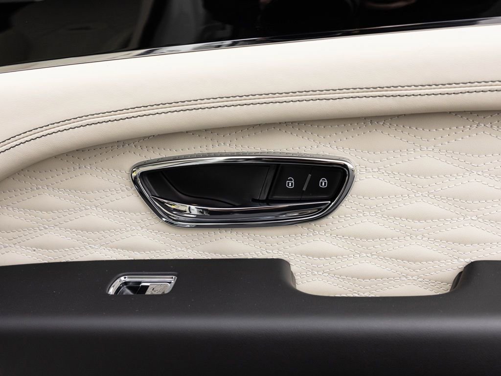 New 2026 Bentley Bentayga Speed AWD/4WD image 83