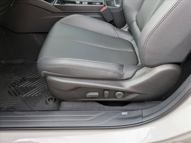 New 2026 Subaru Outback Premium w/ Premium/Limited Package 2 AWD/4WD video 4
