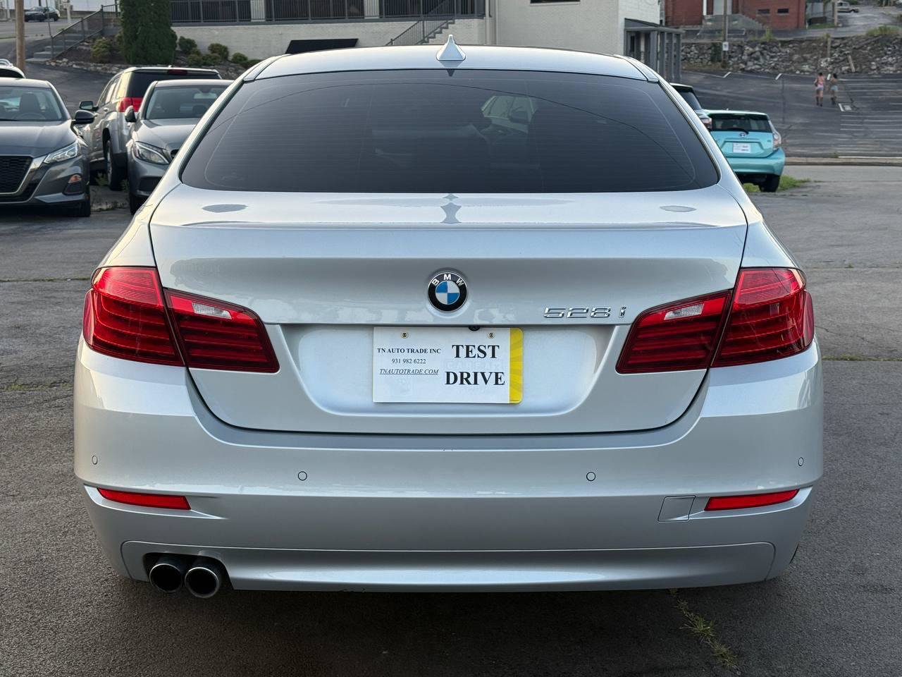 Used 2014 BMW 528i Sedan RWD image 9