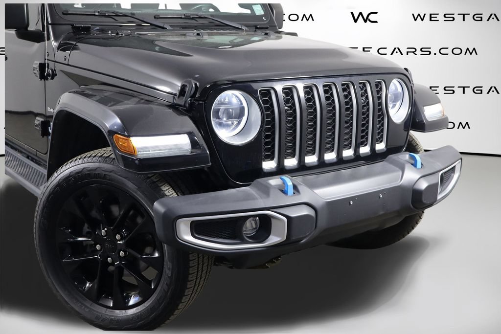 Used 2023 Jeep Wrangler Unlimited Sahara w/ Cold Weather Group AWD/4WD image 50