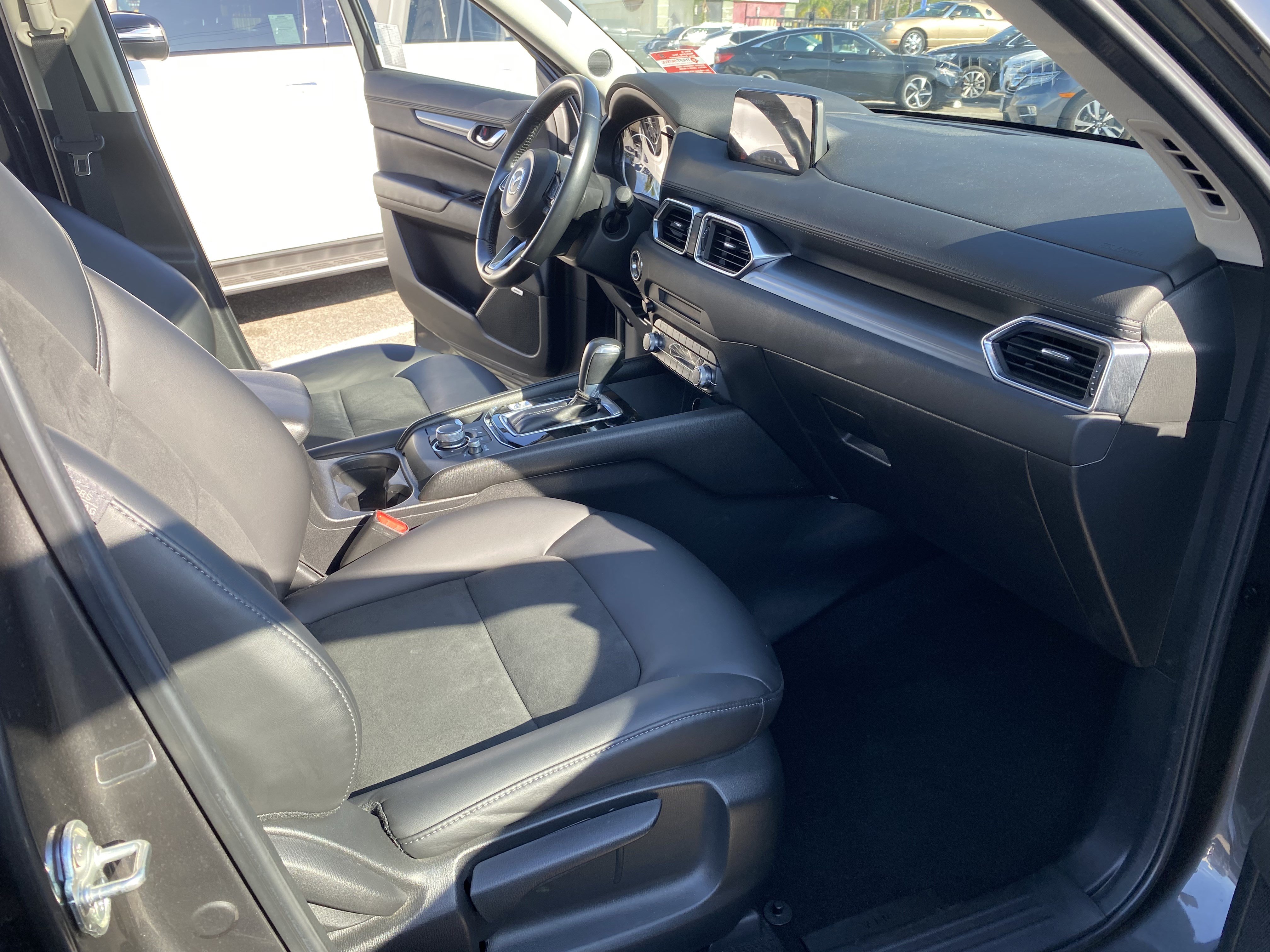 Used 2020 MAZDA CX-5 Touring FWD image 21