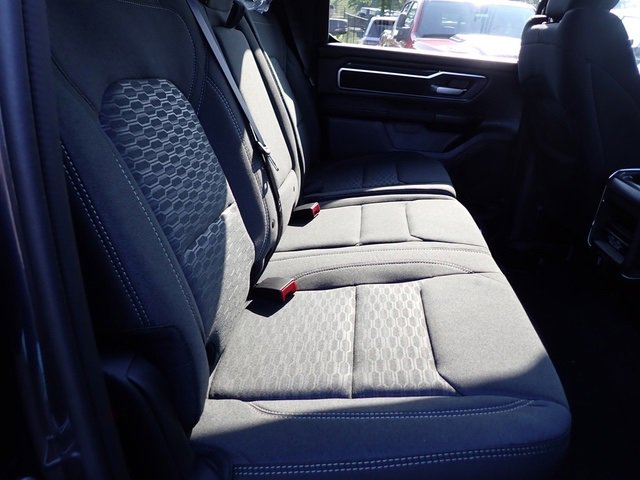 New 2026 RAM 1500 4x4 Crew Cab image 12