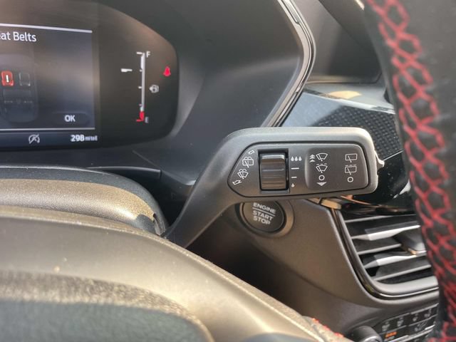 Used 2025 Ford Escape ST-Line Select AWD/4WD image 35