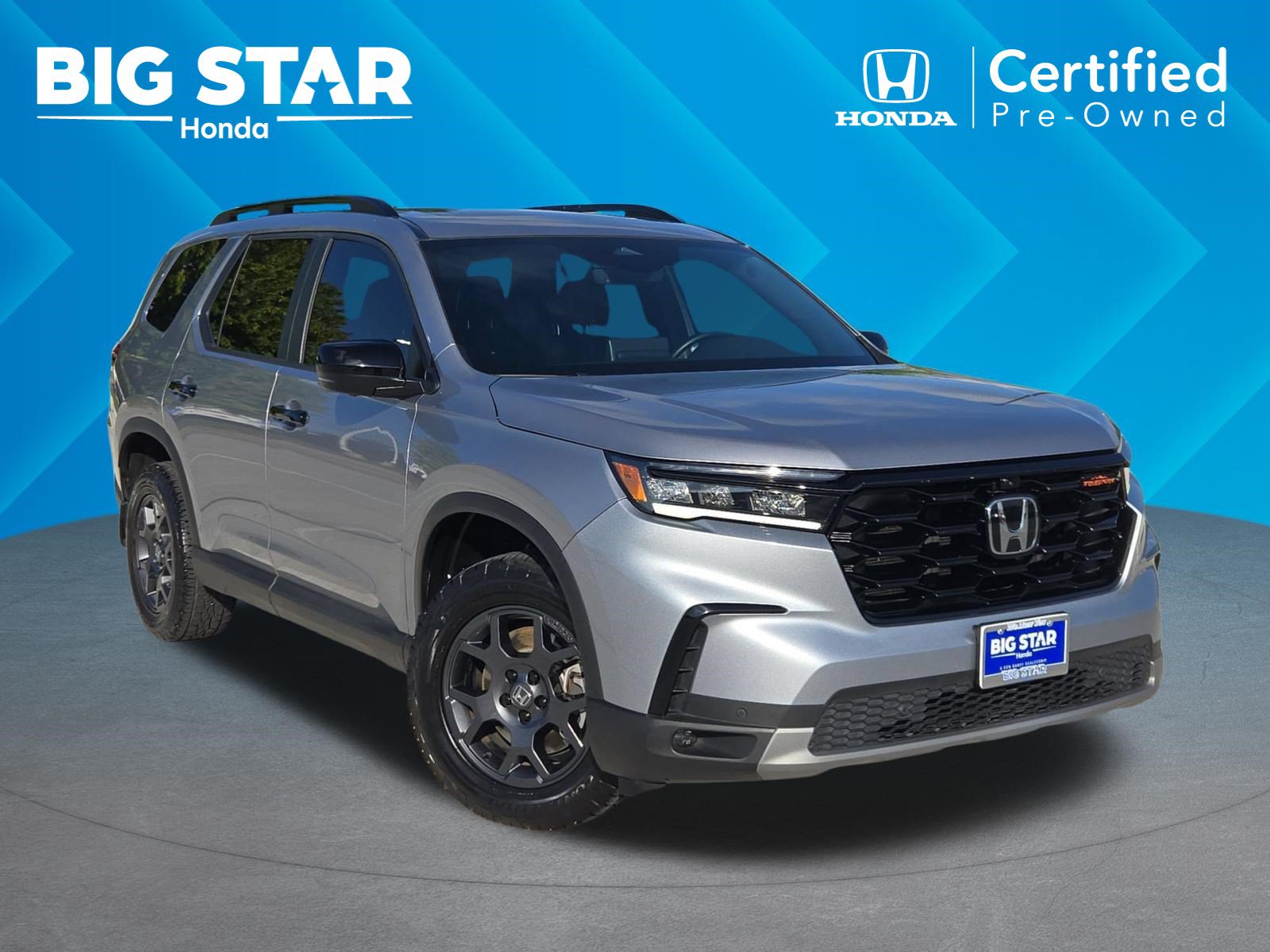 Used 2024 Honda Pilot TrailSport image 1
