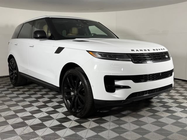 Used 2025 Land Rover Range Rover Sport SE AWD/4WD image 10
