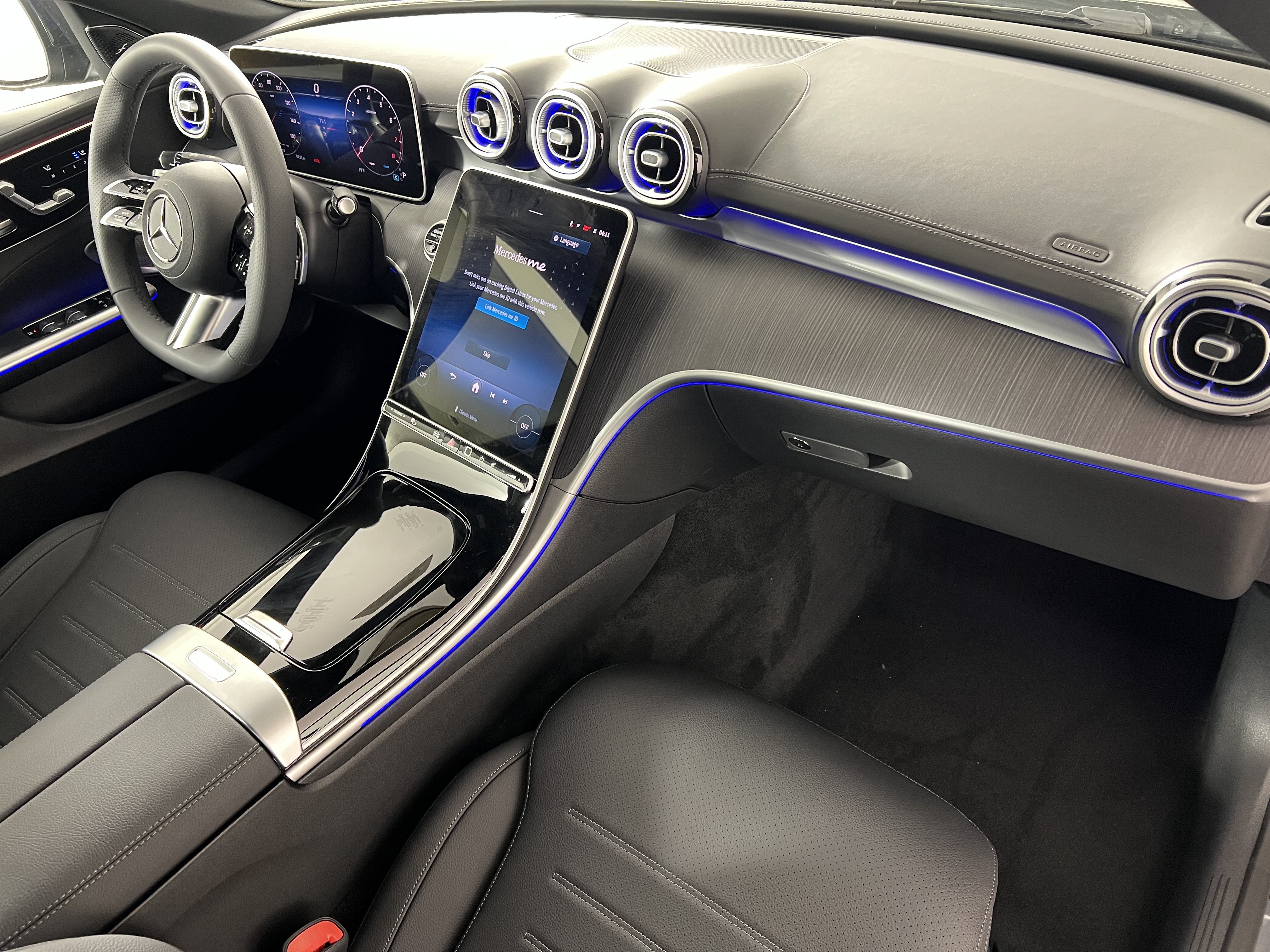 New 2026 Mercedes-Benz C 300 4MATIC Sedan image 27