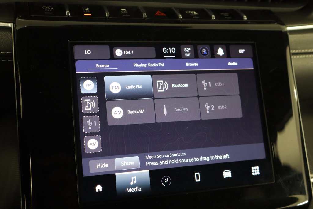Used 2023 Jeep Grand Cherokee Laredo w/ Trailer Tow Prep Group (B) AWD/4WD image 30