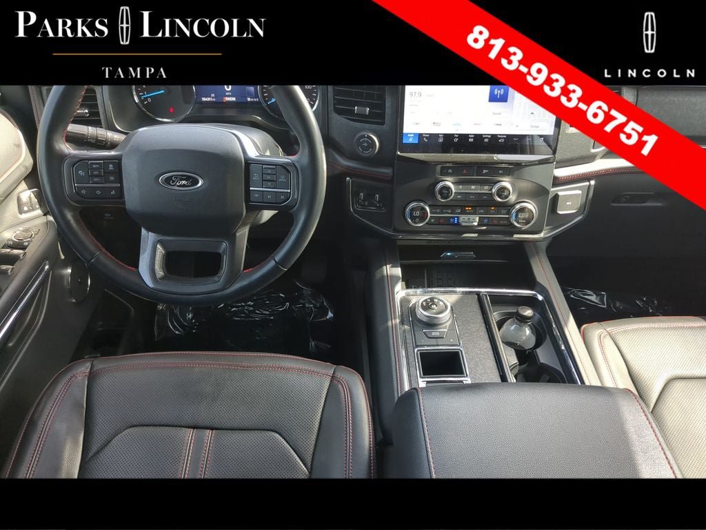 Used 2023 Ford Expedition Limited RWD image 13