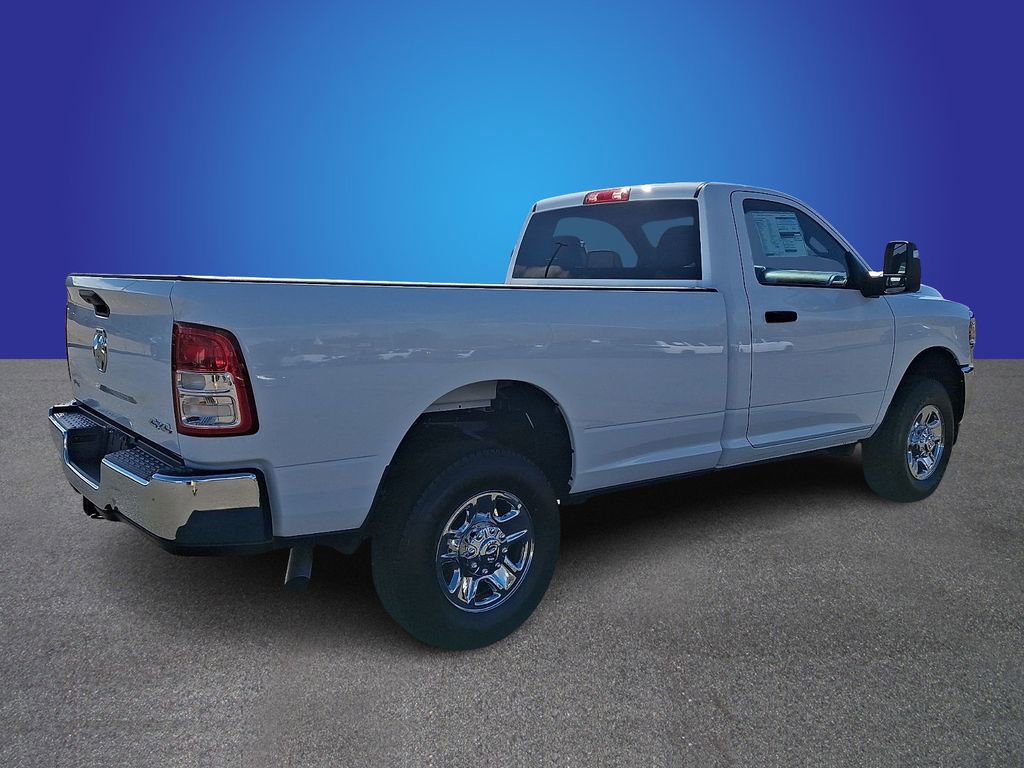 Used 2024 RAM 2500 Tradesman w/ Chrome Appearance Group image 4