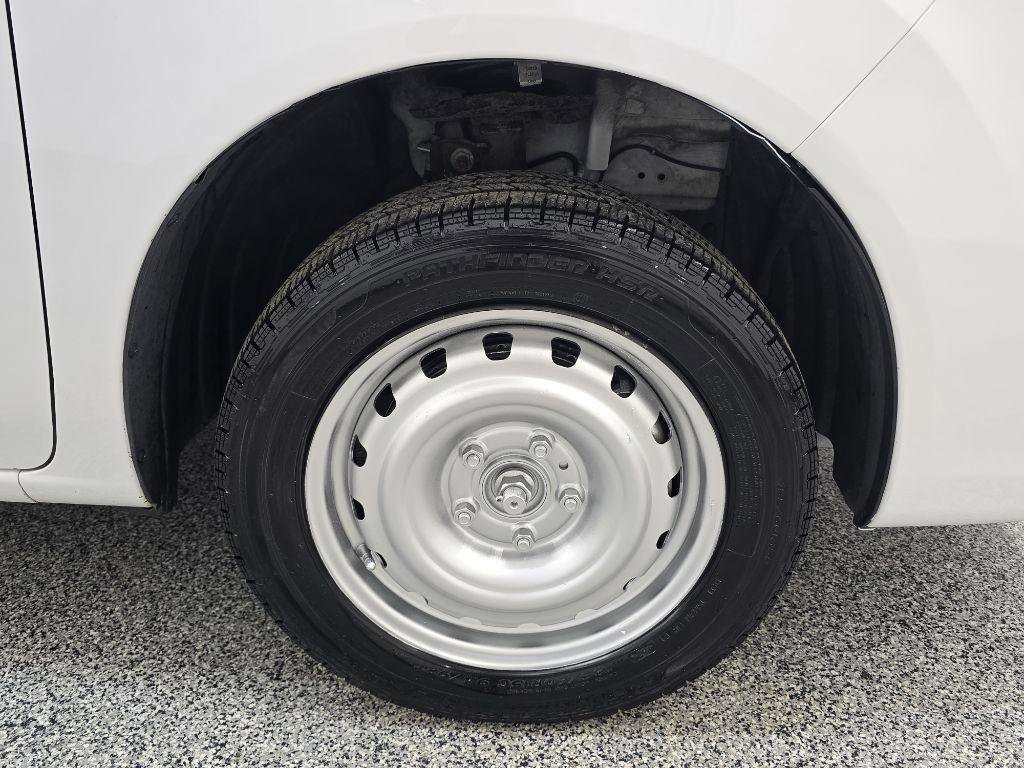 Used 2020 Nissan NV200 SV w/ Back Door Glass Package FWD image 24