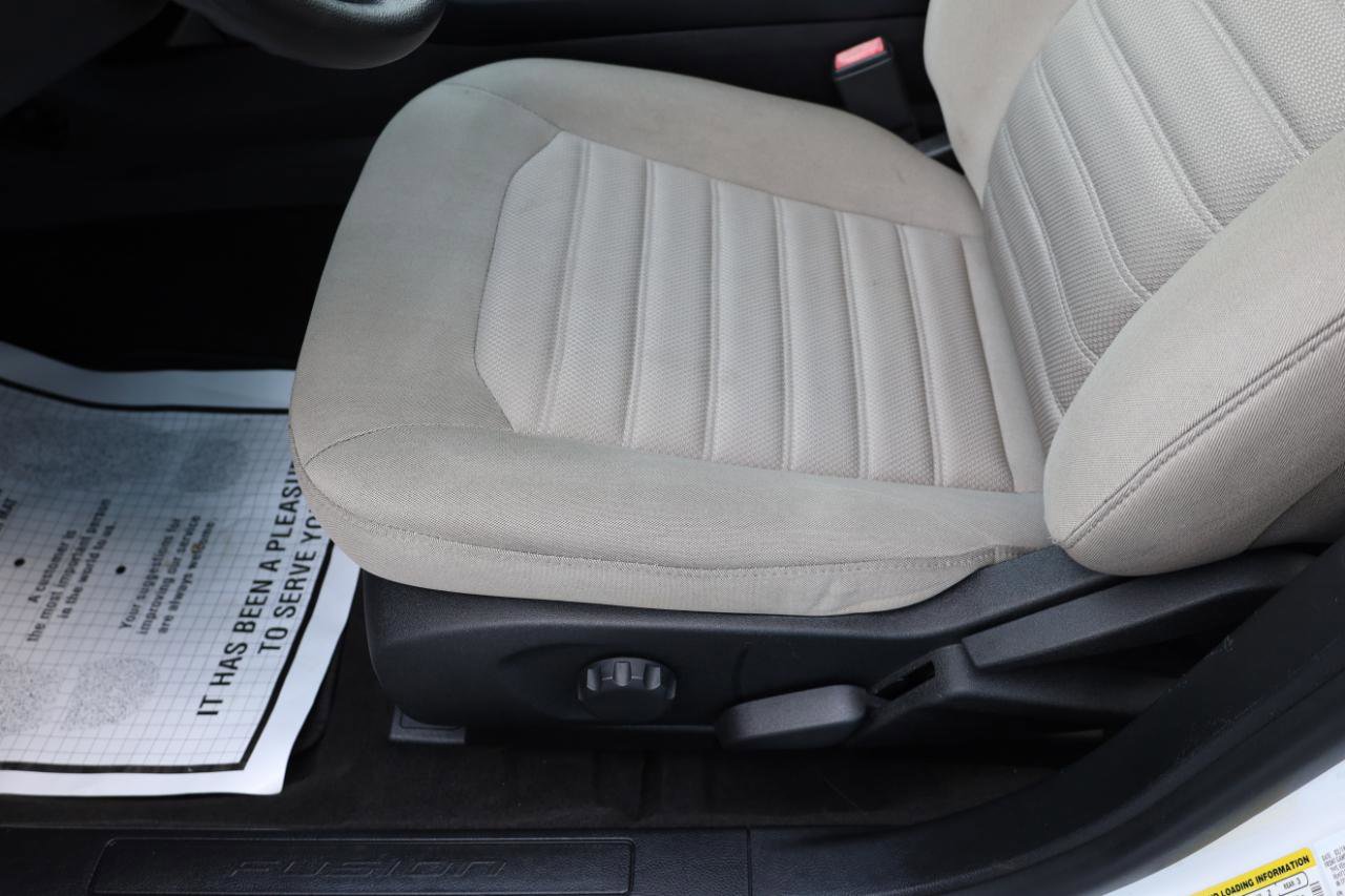 Used 2019 Ford Fusion S image 7