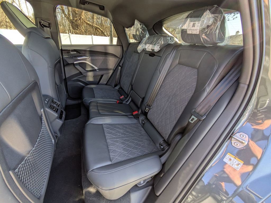 New 2025 Audi SQ5 Premium Plus AWD/4WD image 19