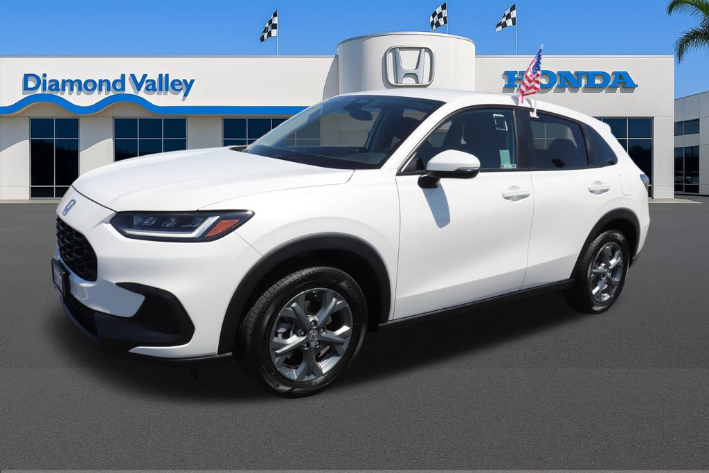 Certified 2026 Honda HR-V LX image 3