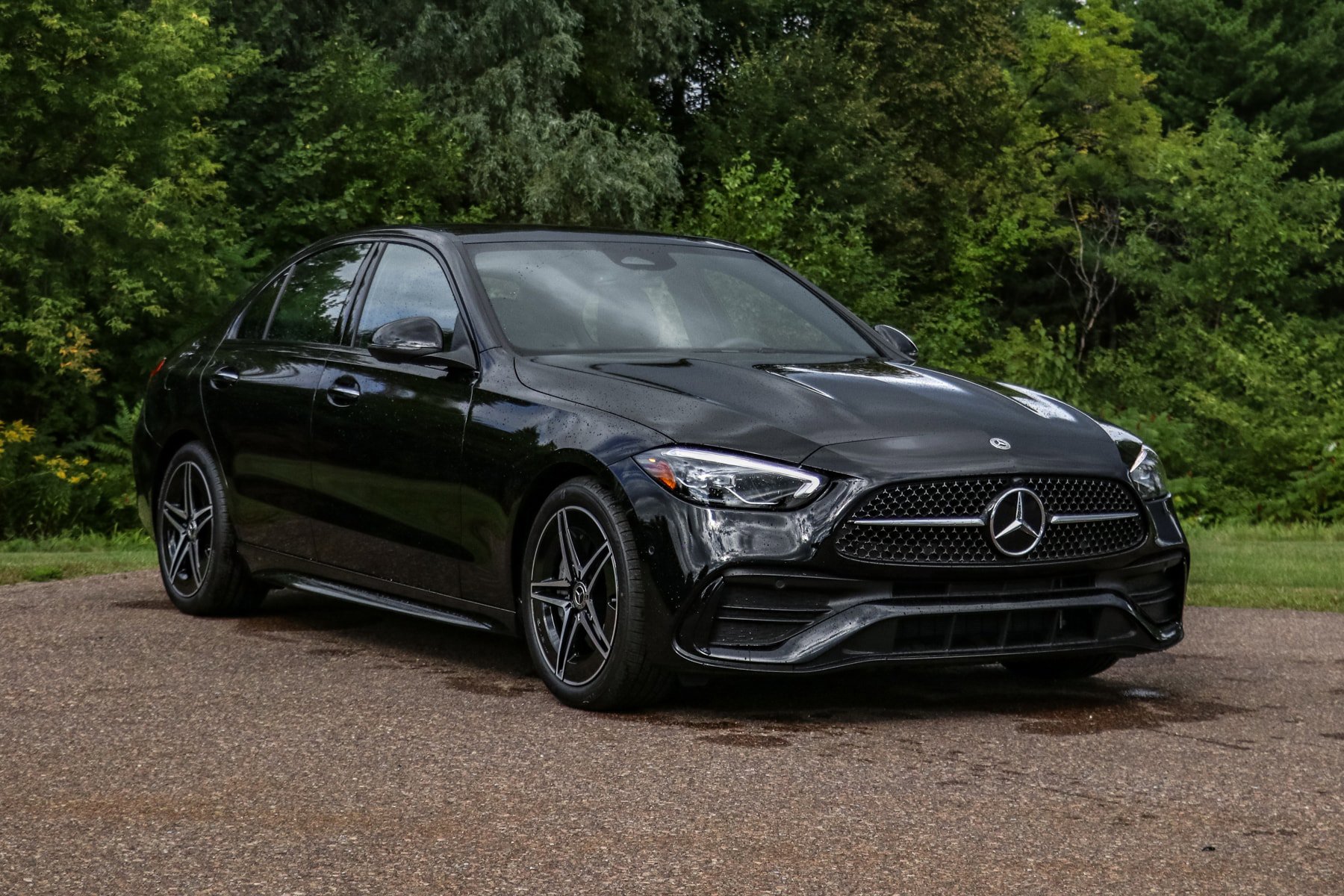 Used 2025 Mercedes-Benz C 300 4MATIC Sedan image 3