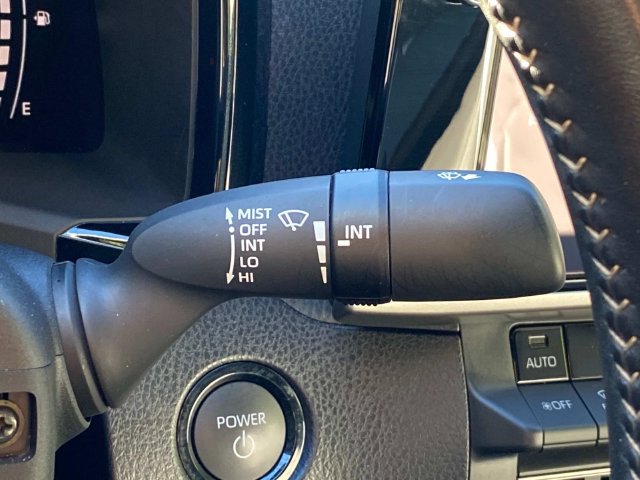 Used 2025 Toyota Camry SE w/ Multimedia Upgrade Package FWD image 22