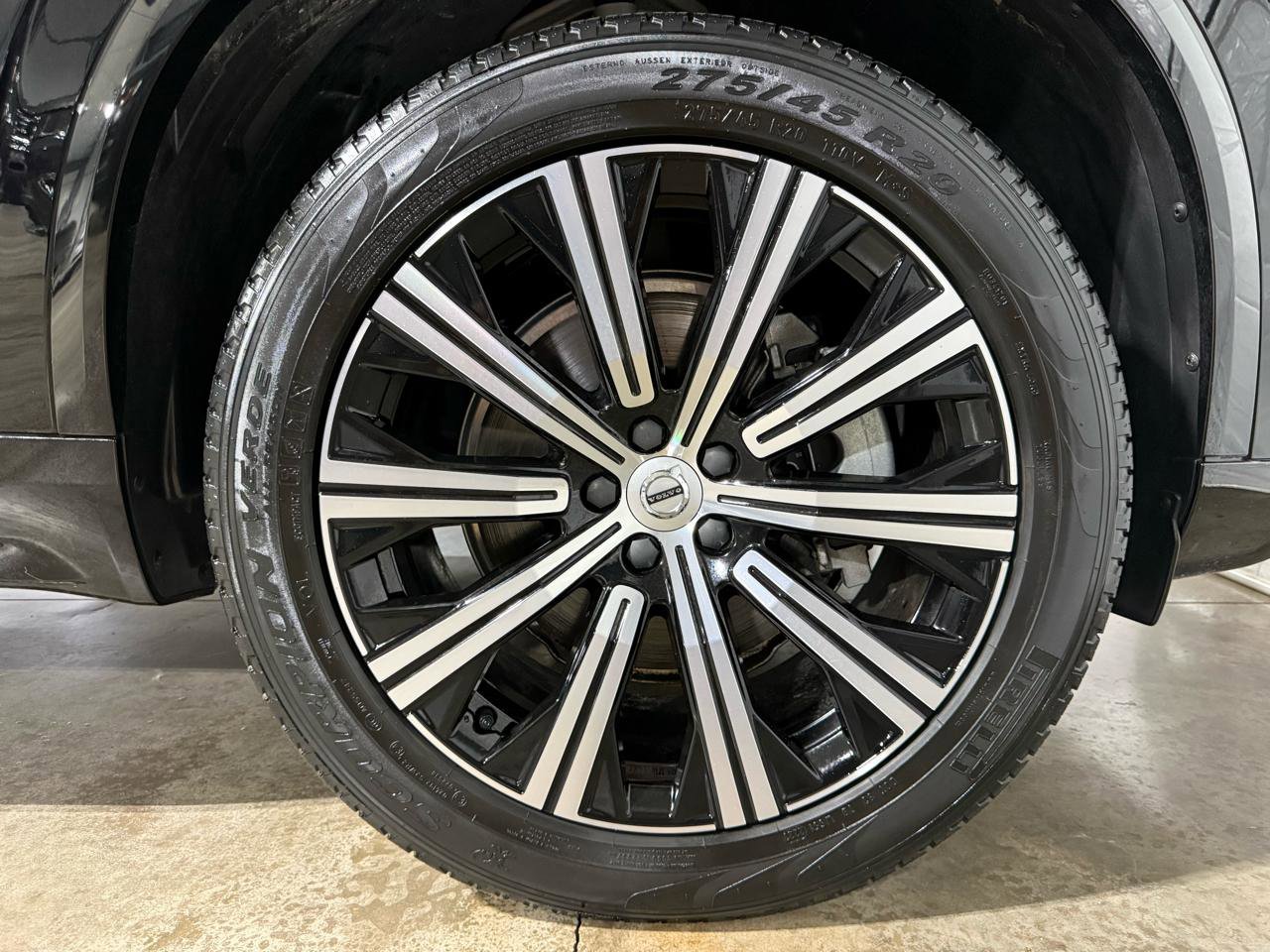 Used 2024 Volvo XC90 B5 Core AWD/4WD image 45
