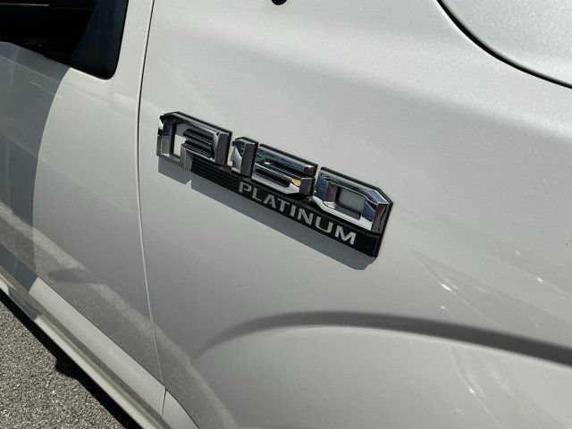 Used 2018 Ford F150 Platinum w/ Equipment Group 701A Luxury AWD/4WD image 8