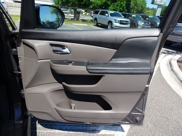 Used 2016 Honda Odyssey SE image 16