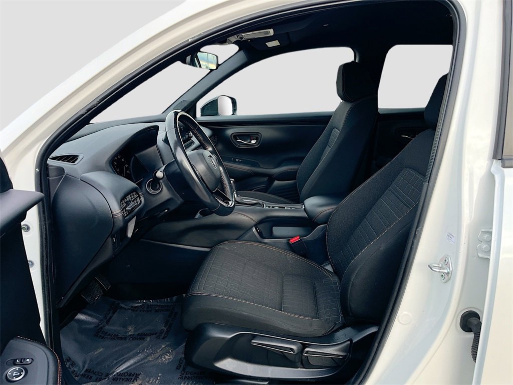 Used 2024 Honda HR-V Sport image 21